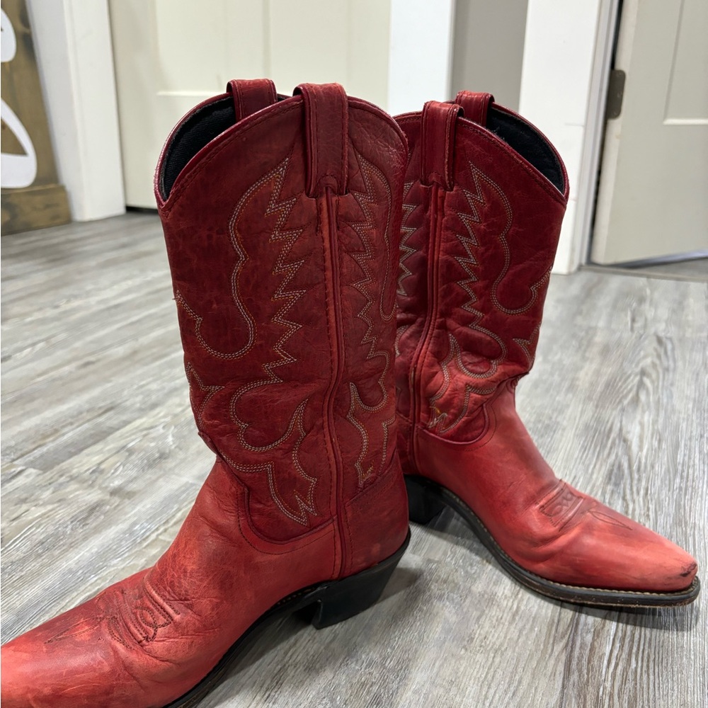 Red Western Leather Cowboy Boots for Women - Picture 5 of 6